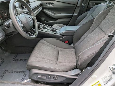 Certified 2023 Honda Accord EX image 15