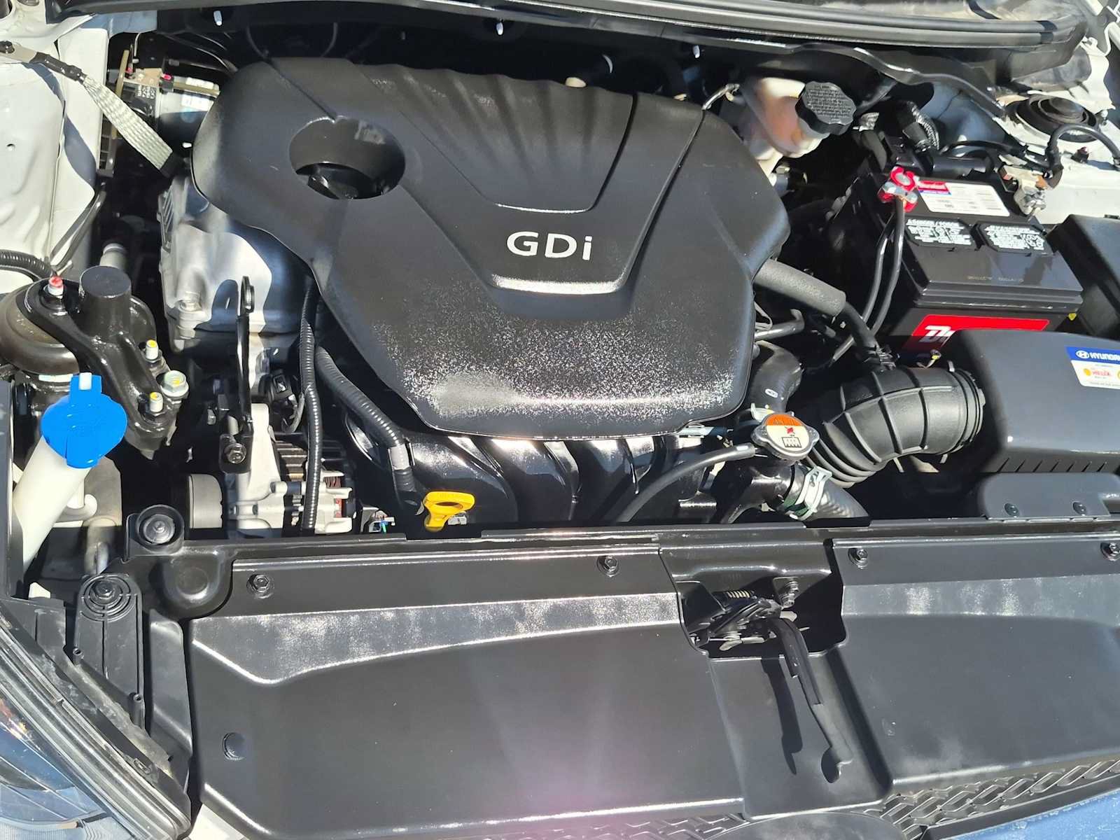 Used 2016 Hyundai Veloster w/ Option Group 03 FWD image 13