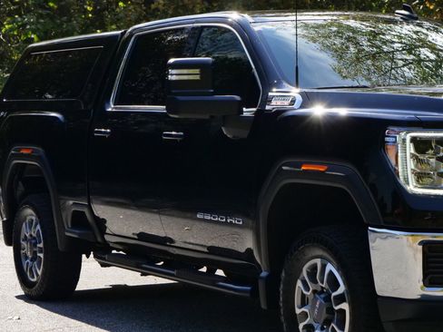 Used 2023 GMC Sierra 2500 SLE image 33