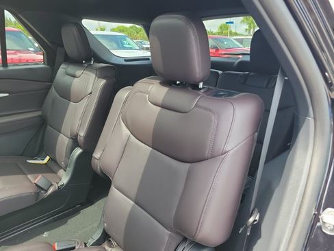 New 2026 Ford Explorer Platinum RWD image 14