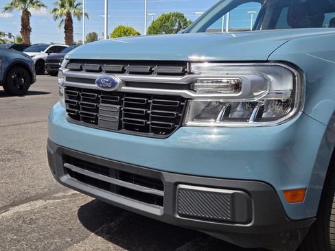 Used 2022 Ford Maverick Lariat w/ Lariat Luxury Package FWD image 8