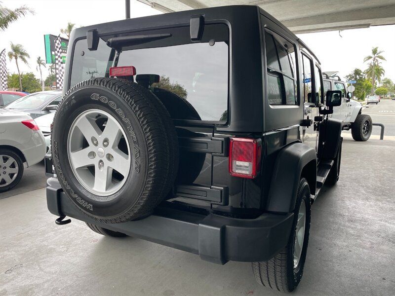 Used 2017 Jeep Wrangler Unlimited Sport w/ Quick Order Package 24S AWD/4WD image 11