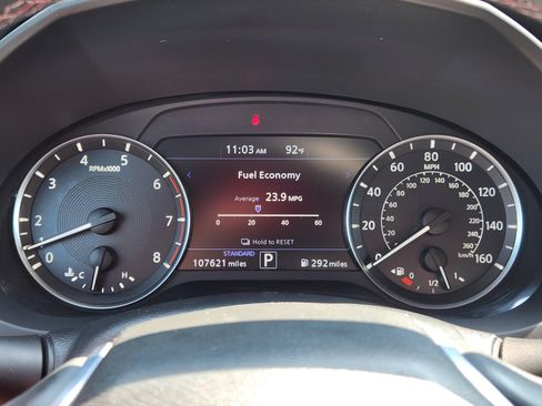 Used 2020 INFINITI QX50 Essential w/ Edition 30 Package AWD/4WD image 19