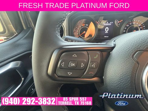 Used 2025 Jeep Wrangler Unlimited Sport AWD/4WD image 13