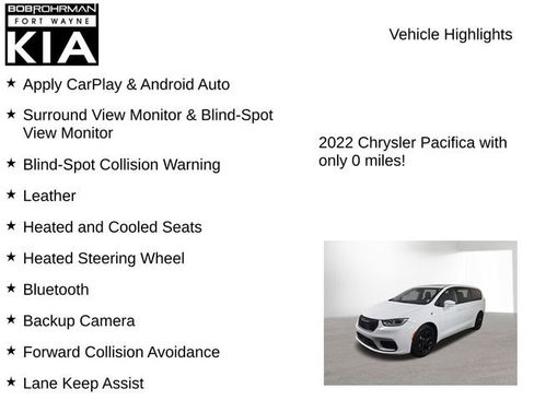 Used 2022 Chrysler Pacifica Limited w/ Uconnect Theater Family Group image 7