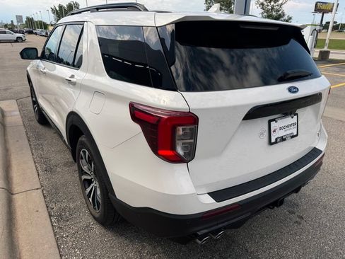 Certified 2020 Ford Explorer ST w/ Premium Technology Package AWD/4WD image 46