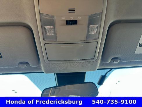 Used 2017 Toyota RAV4 LE image 24