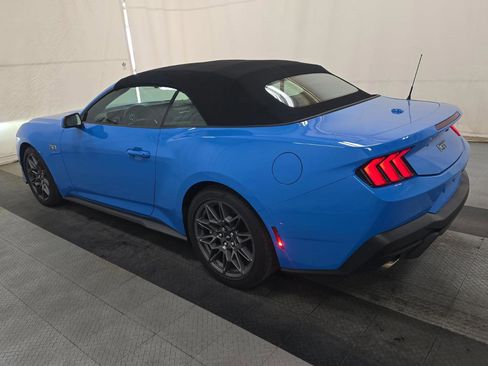 Used 2025 Ford Mustang GT Premium w/ GT Performance Package RWD image 6