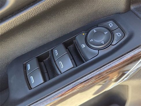 Used 2023 Chevrolet Silverado 2500 LT w/ Convenience Package image 37