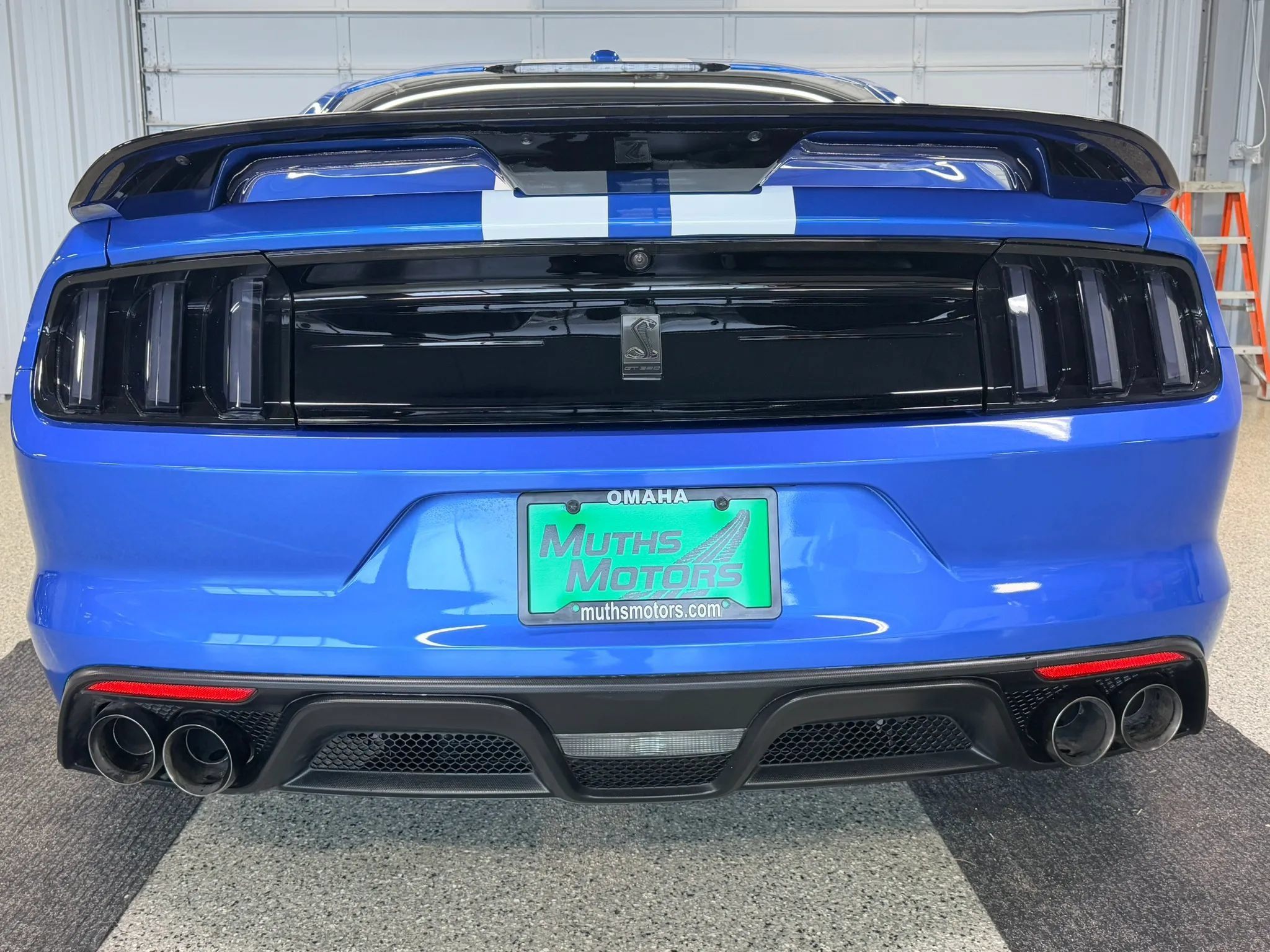Used 2019 Ford Mustang Shelby GT350 w/ Technology Package RWD image 6