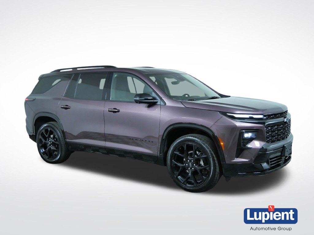 Used 2025 Chevrolet Traverse RS AWD/4WD image 1