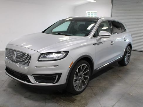 Used 2019 Lincoln Nautilus Reserve FWD image 4