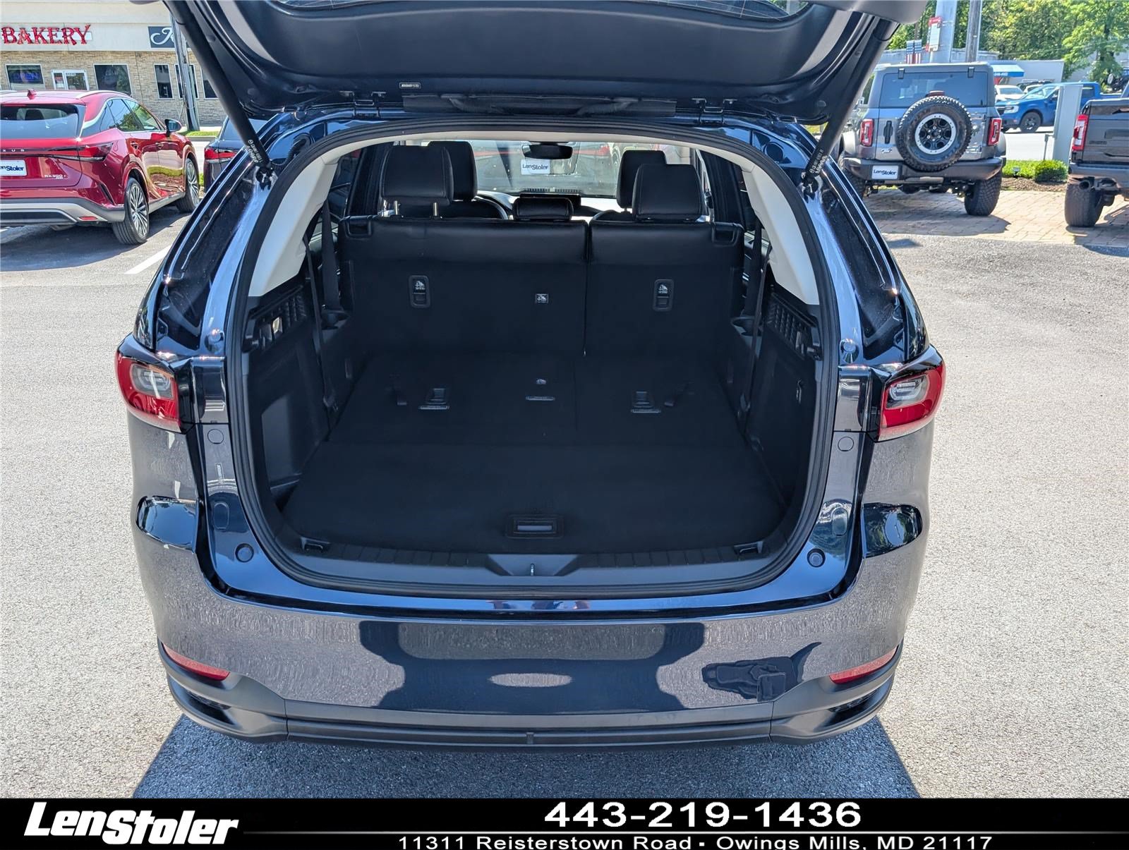 Used 2024 MAZDA CX-90 Plug-In Hybrid w/ Preferred AWD/4WD image 14