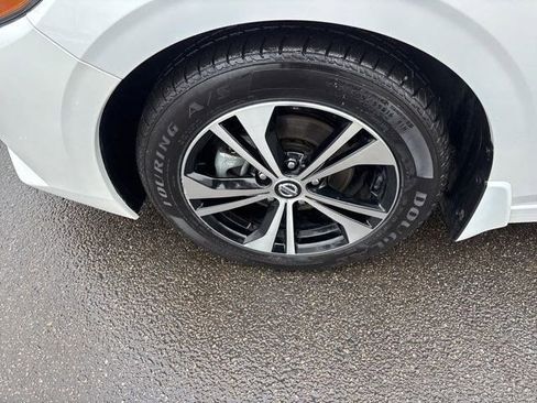 Used 2022 Nissan Sentra SV image 43