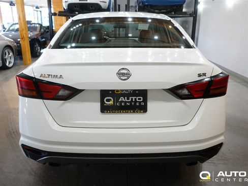 Used 2019 Nissan Altima 2.5 SR FWD image 5