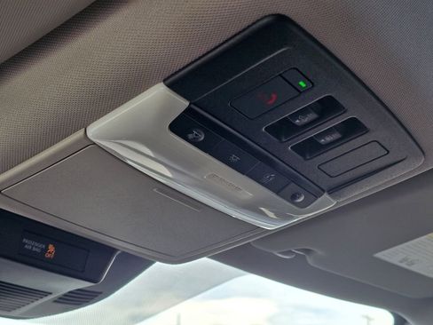 Used 2023 Nissan Rogue Platinum w/ Platinum Premium Package image 34