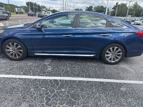 Used 2017 Hyundai Sonata Sport w/ Value Edition Package 02 FWD image 6