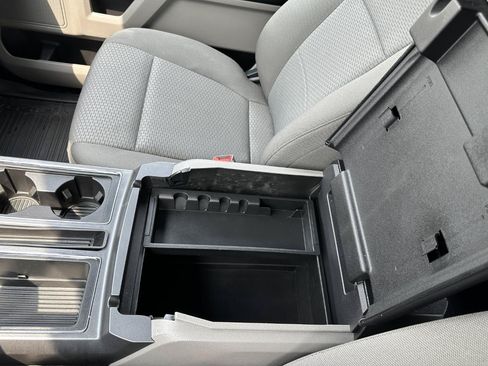 Used 2019 Ford F150 XLT w/ Equipment Group 302A Luxury AWD/4WD image 55