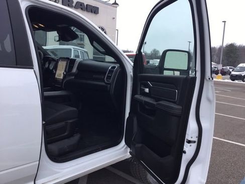 New 2026 RAM 2500 Big Horn AWD/4WD image 22