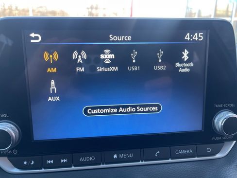 Certified 2025 Nissan Sentra SV image 13