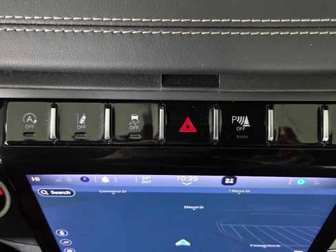 Used 2023 Jeep Grand Cherokee Overland w/ Luxury Tech Group IV image 27