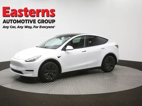 Used 2022 Tesla Model Y Long Range AWD/4WD image 51