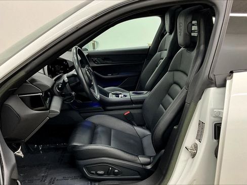 Used 2023 Porsche Taycan RWD image 7