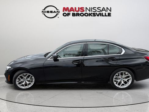 Used 2025 BMW 330i Sedan RWD image 4