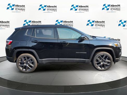 New 2026 Jeep Compass Limited AWD/4WD image 6