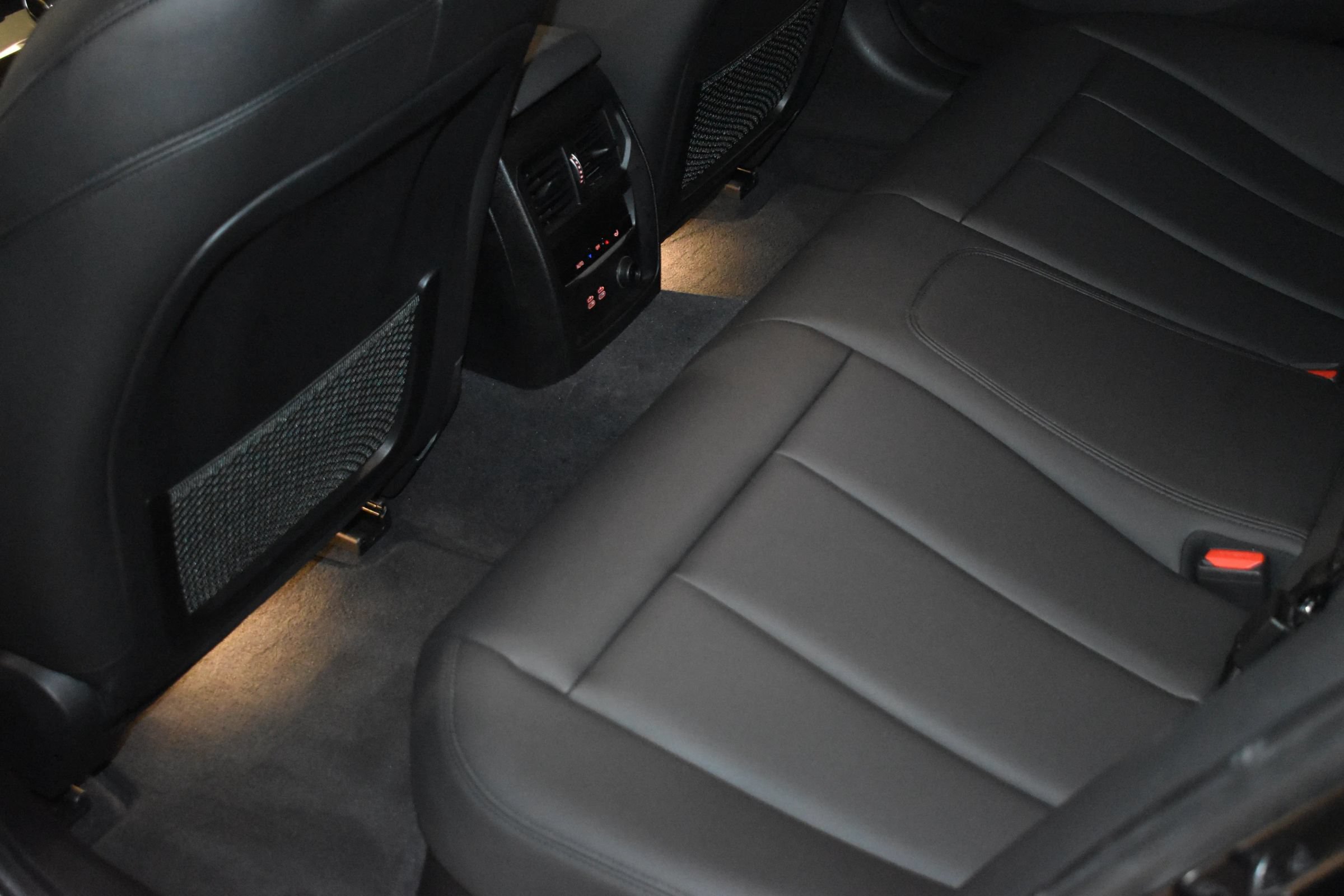 Used 2021 BMW 330e w/ Driving Assistance Package RWD image 16