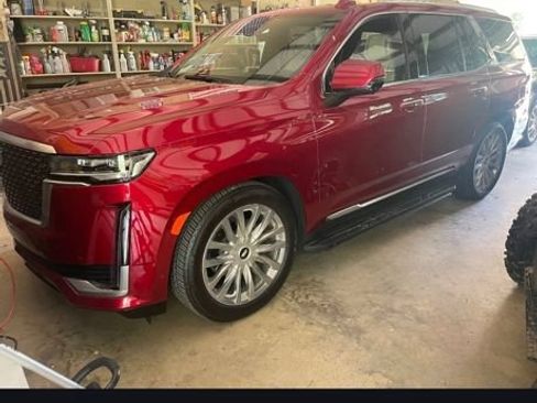 Used 2023 Cadillac Escalade Premium Luxury w/ Performance Package AWD/4WD image 1