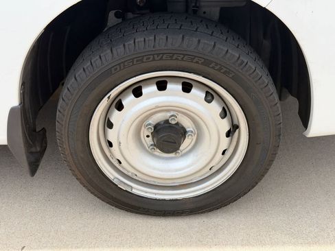 Certified 2020 Nissan NV200 S FWD image 11