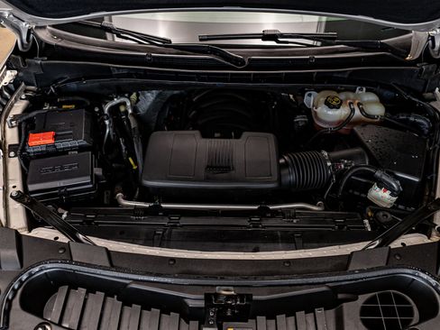 Used 2022 GMC Yukon Denali w/ Denali Premium Package image 28