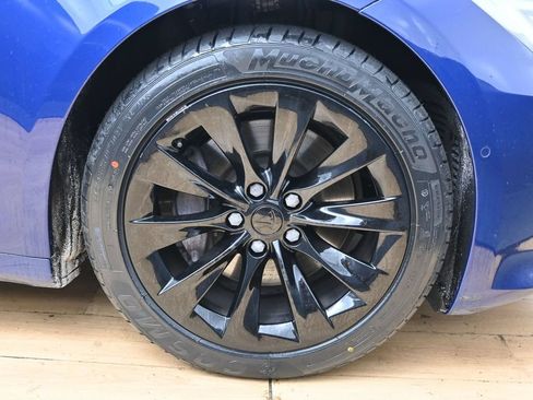 Used 2020 Tesla Model S Long Range Plus AWD/4WD image 13