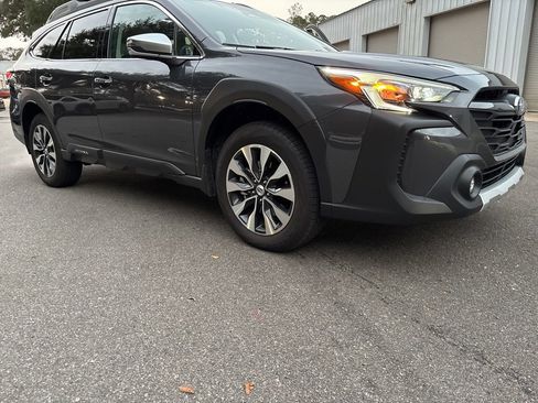 Used 2024 Subaru Outback Touring XT image 1