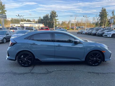 Used 2018 Honda Civic Sport image 4
