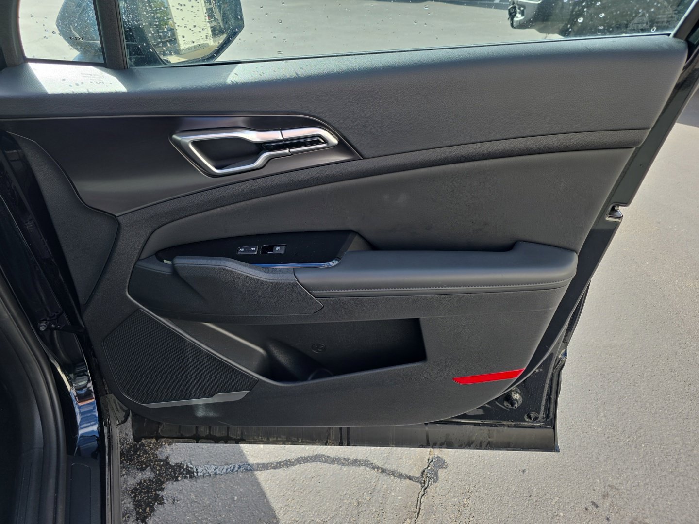 Used 2024 Kia Sportage EX FWD image 36