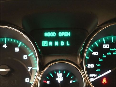 Used 2017 Buick Enclave Leather w/ Trailering Package image 39