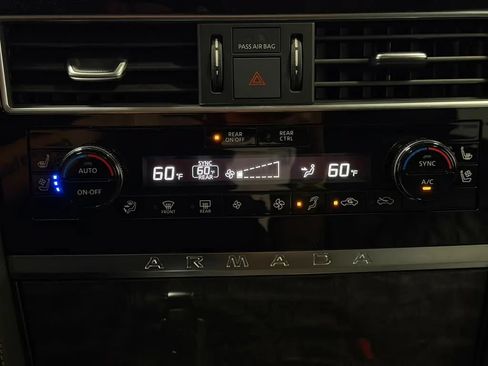 Used 2022 Nissan Armada Platinum w/ Captain's Chairs Package RWD image 43