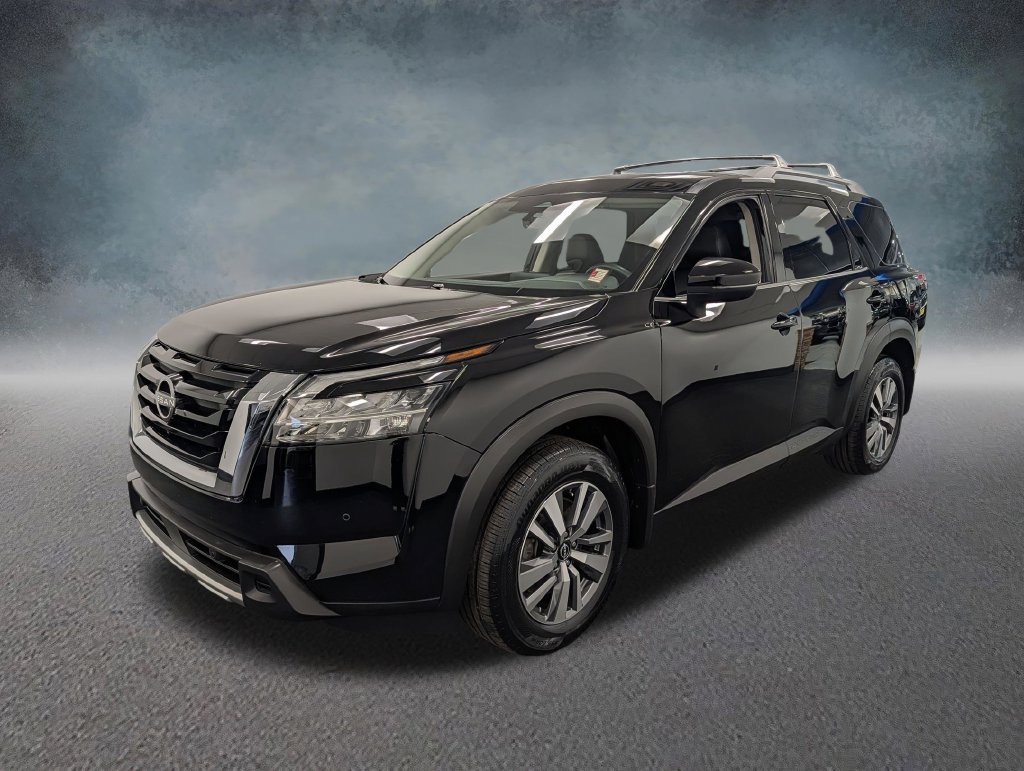 Used 2023 Nissan Pathfinder SL AWD/4WD image 1