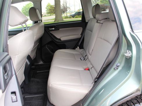 Used 2017 Subaru Forester 2.5i Limited AWD/4WD image 33