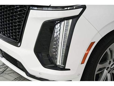 Used 2025 Cadillac Escalade Sport Platinum image 26