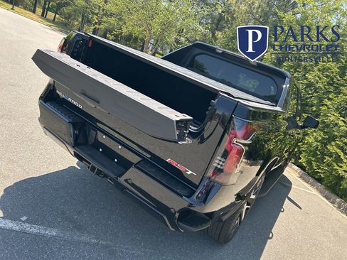 Used 2025 Chevrolet Silverado EV RST image 26