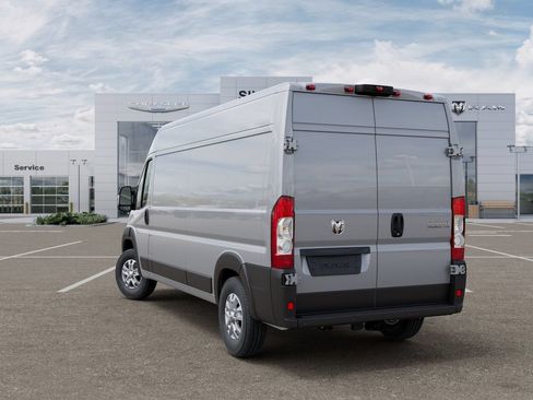 New 2026 RAM ProMaster 2500 w/ Quick Order Package 22G SLT FWD image 4