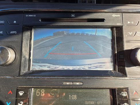 Used 2016 Toyota Avalon Limited image 21