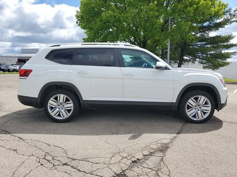 Used 2019 Volkswagen Atlas SE w/ Panoramic Sunroof Package AWD/4WD image 6