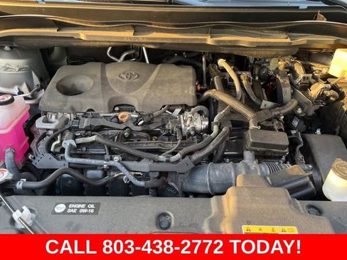 Used 2022 Toyota Sienna LE w/ LE Plus Package FWD image 34
