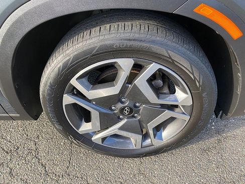 Used 2024 Hyundai Palisade Limited image 13