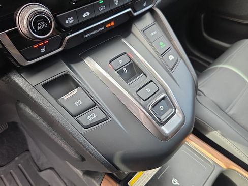 Used 2022 Honda CR-V Touring image 13