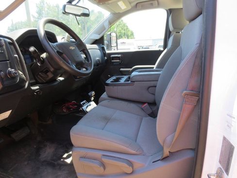 Used 2015 Chevrolet Silverado 3500 W/T RWD image 7